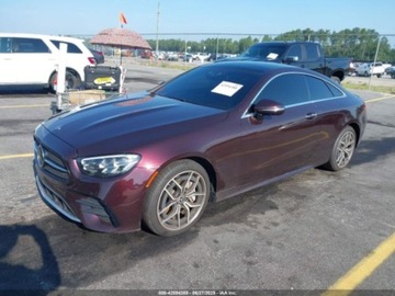 Mercedes Klasa E W214 2023 Mercedes-Benz Klasa E 450 4Matic 2023 3.0l 3.0 Benzyna 362KM, zdjęcie 1