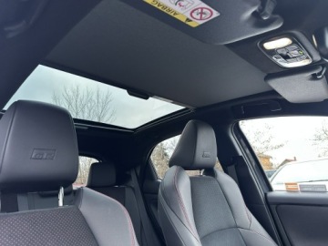 Toyota Yaris IV Hatchback Facelifting 1.5 Hybrid Dynamic Force 130KM 2025 Toyota Yaris Hybrya GR SPORT+VIP SKYVIEW/Salon PL/, zdjęcie 24