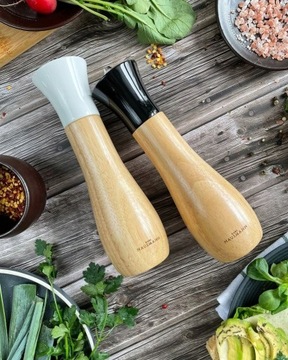 MŁYNEK SÓL PIEPRZ MŁYNEK DO SOLI PIEPRZU ZESTAW DREWNO RĘCZNY DREWNIANY