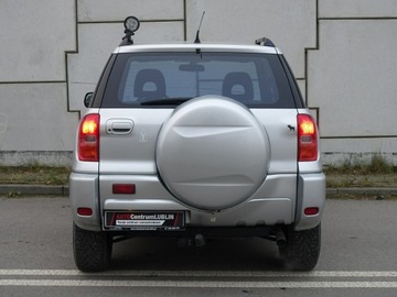 Toyota RAV4 II 1.8 VVTi 125KM 2001 Toyota RAV-4 1.8 VVT-i 125KM/Podgrzewane, zdjęcie 9