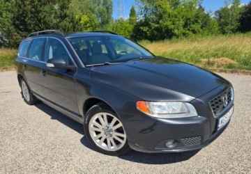 Volvo V70 III Kombi 2.0 TD 136KM 2009 Volvo V70 Volvo V70 2.0D Momentum 2.0 Diesel 136KM, zdjęcie 9