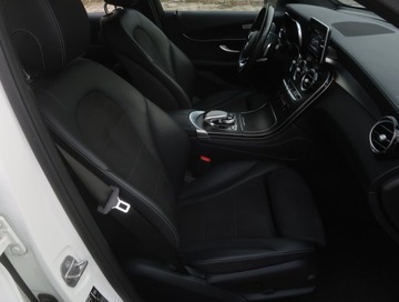 Mercedes GLC C253 SUV 2.1 220 d 170KM 2018 Mercedes GLC GLC 220 d 4MATIC, Salon Polska, zdjęcie 8