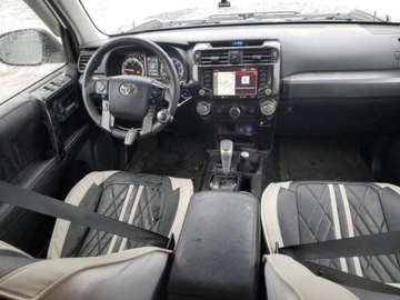 Toyota 2022 Toyota 4-Runner 2022 TOYOTA 4RUNNER SR5 PREMIUM 4.0 Benzyna 270KM, zdjęcie 8