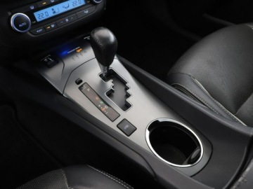Toyota Avensis III Wagon Facelifting 2015 1.8 Valvematic 147KM 2018 Toyota Avensis automat skóra panorama navi klima, zdjęcie 27
