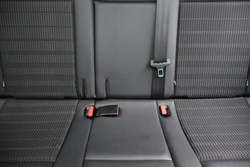 Peugeot 2008 I SUV Facelifting 1.2 PureTech 110KM 2017 Peugeot 2008 1.2 PureTech, Salon Polska, zdjęcie 9