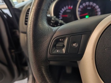 Kia Venga Mikrovan 1.6 DOHC CVVT 125KM 2010 Kia Venga 1.6 Benzyna, Panorama, autoklima, grzane siedzenia, zdjęcie 13