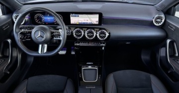 Mercedes Klasa A W177/V177 Hatchback Facelifting 2.0 220 190KM 2023 Mercedes-Benz Klasa A Salon PL 4Matic AMG 8G-DCT BlindSpot CarPlay Kamera, zdjęcie 19