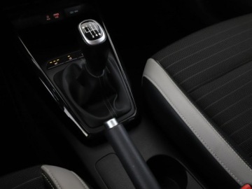 Kia Stonic I Crossover 1.0 T-GDI 120KM 2017 Kia Stonic android auto, grzane fotele, led,, zdjęcie 27