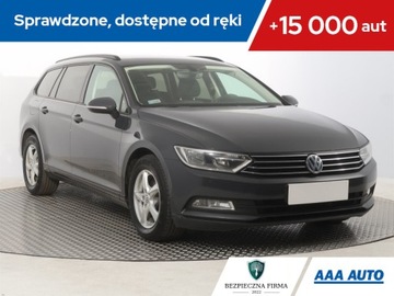 Volkswagen Passat B8 Variant 2.0 TDI 150KM 2015 VW Passat 2.0 TDI, 1. Właściciel, VAT 23%, Navi