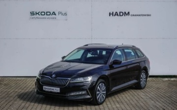 Skoda Superb III Kombi Plug-In Hybrid 1.4 TSI Plug-In-Hybrid 218KM 2021 Skoda Superb Skoda Superb 1.4 Phev Ambition DSG 1.4 Hybryda Plug-in 218KM, zdjęcie 2