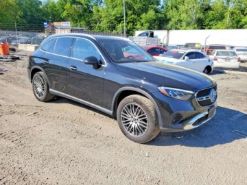 Mercedes GLC C254/X254 2024 Mercedes-Benz GLC Glc 300 4matic 2024 2.0 Benzyna 255KM, zdjęcie 4
