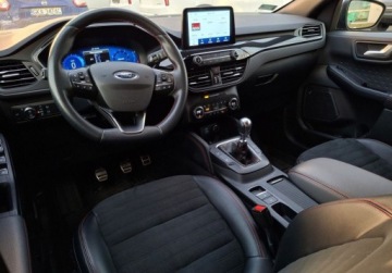 Ford Kuga III SUV 1.5 EcoBoost 150KM 2020 Ford Kuga Ford Kuga 1.5 EcoBoost 150KM, ST-line X, Salon PL 1.5 Benzyna, zdjęcie 15