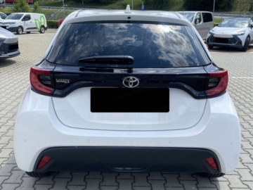 Toyota Yaris IV Hatchback Facelifting 1.5 Hybrid Dynamic Force 116KM 2026 Od ręki - Style 1.5 Hybrid 116KM | Podgrzewane fotele!, zdjęcie 3