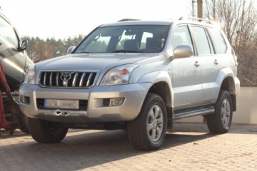 Пластина крепления лебедки Toyota Land Cruiser J120
