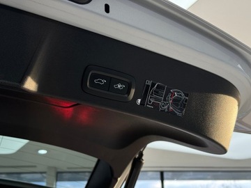 Volvo XC40 Crossover Plug-In Facelifting 1.5 T4 211KM 2022 Volvo XC 40 T4 Plug In Inscription / CarPlay / Naw, zdjęcie 16