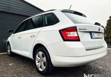 Skoda Fabia III Kombi 1.0 TSI 110KM 2018 Skoda Fabia Bezwypadkowa, FV23, KredytowanieLeasing, gwarancja 12m gethelp, zdjęcie 6