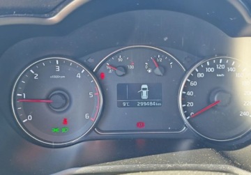 Kia Carens IV Minivan 1.7 VGT CRDI 136KM 2013 Kia Carens 1.7 Diesel 136KM, zdjęcie 14