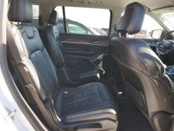 Jeep Grand Cherokee IV 2022 Jeep Grand Cherokee L Limited 2022 3.6l 3.6 Benzyna 293KM, zdjęcie 11