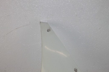 YAMAHA R1 RN09 02-03 ОБТЕКАТЕЛЬ ПРАВАЯ СТОРОНА