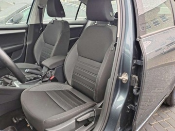 Skoda Octavia III Liftback Facelifting 1.5 TSI ACT 150KM 2019 Skoda Octavia FVmarza niski przebieg APP-Conncect ASO od Dealera 1.5, zdjęcie 9