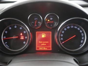 Opel Astra J Hatchback 5d 1.4 Twinport ECOTEC 100KM 2012 Opel Astra 1.4 16V, Klima, Tempomat, Parktronic, zdjęcie 10