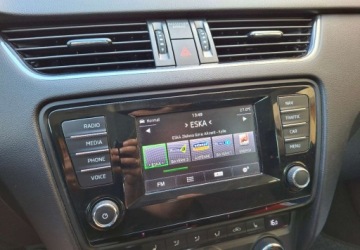 Skoda Octavia III Kombi 1.4 TSI 140KM 2015 Skoda Octavia Zarejestrowany - benzyna - automat - szklany dach 1.4 Benzyna, zdjęcie 34