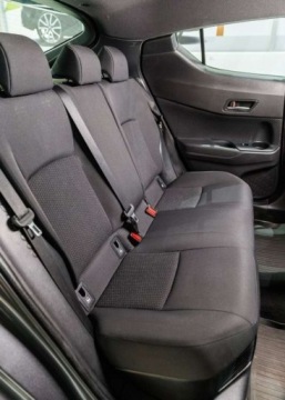 Toyota C-HR I Crossover 1.8 Hybrid 122KM 2019 Toyota C-HR 1.8 Hybrid Premium 1.8 Hybryda 122KM, zdjęcie 19