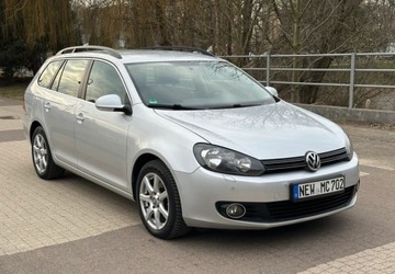 Volkswagen Golf VI Variant 1.6 TDI-CR DPF BlueMotion 105KM 2011 Volkswagen Golf Volkswagen Golf 1.6 TDI DPF DSG Highline 1.6 Diesel 105KM, zdjęcie 1