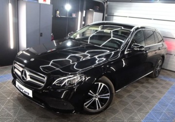 Mercedes Klasa E W213 All-Terrain 2.0 220d 194KM 2018 Mercedes-Benz Klasa E 2.0 Diesel 194 KM 4matic kombi 2.0 Diesel 194KM, zdjęcie 24
