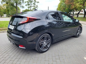 Honda Civic IX Hatchback 5d 2.2 i-DTEC 150KM 2012 HONDA CIVIC IX 5d 2.2 i-DTEC 150KM, Manual, Kamera, Climatronic, zdjęcie 29