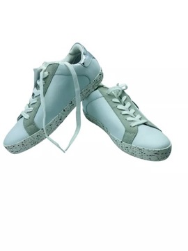 BUTY LOVE MOSCHINO R40