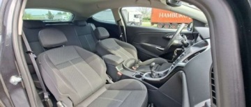 Opel Astra J Hatchback 5d 1.6 Turbo ECOTEC 180KM 2012 Opel Astra Opel Astra 1.6 Turbo Innovation 1.6 Benzyna 180KM, zdjęcie 14