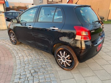 Toyota Yaris III Hatchback 5d 1.4 D-4D DPF 90KM 2011 Toyota Yaris II 1.4 D4D 90 KM NAVI KAMERA, zdjęcie 8