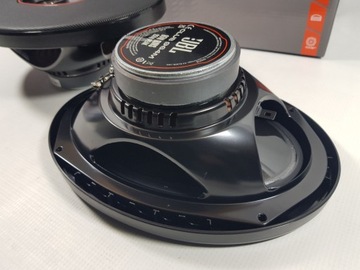 Эллиптические динамики — JBL CLUB 964M 255 Вт / 85 Вт RMS — ТРЕХПОЛОСНЫЕ / 6x9 ДЮЙМОВ