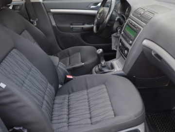 Skoda Octavia II Kombi 1.4 TSI 122KM 2009 Skoda Octavia 1.4 TSI, Salon Polska, Klima, zdjęcie 8