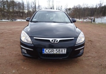 Hyundai i30 I CW 1.6 CRDi 115KM 2008 Hyundai i30 1.6crdi,klima,el.szyby,zarejes 1.6 Diesel 116KM, zdjęcie 7