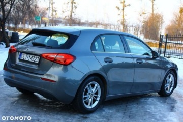 Mercedes Klasa A W177/V177 Hatchback 1.3 160 109KM 2020 Mercedes-Benz Klasa A Mercedes-Benz Klasa A 160 Style 1.3 Benzyna 109KM, zdjęcie 18