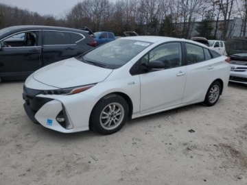 Toyota Prius IV Hatchback Plug-in 1.8 Hybrid Plug-in 122KM 2021 Toyota Prius 2021 TOYOTA PRIUS PRIME LE 1.8 Hybryda 121KM, zdjęcie 1