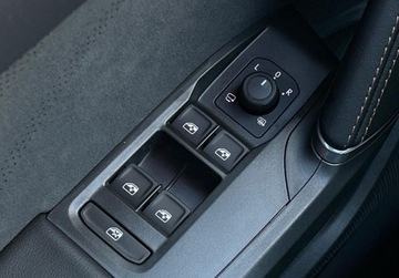 Cupra Formentor Crossover 1.5 TSI 150KM 2025 Cupra Formentor Pakiety, Kamera 360, ACC, KESSY, Bezprzewodowa ladowarka,, zdjęcie 20