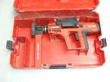 HILTI DX750 OSADZAK GWOZDZIARK STAL konstrukcje