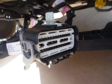 КОМПЛЕКТ СИДЕНИЙ FORD FUSION LIFT II США, ПОЛУКОЖА GR