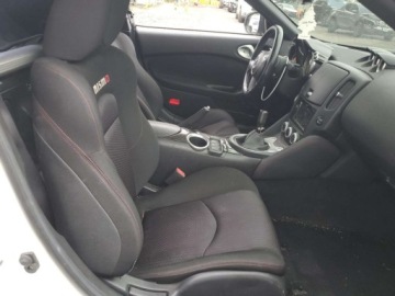 Nissan 370Z 2013 Nissan 370 Z Base 2013 3.7l 3.7 Benzyna 332KM, zdjęcie 10