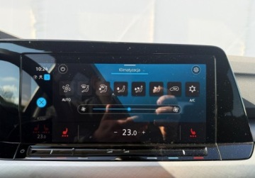 Volkswagen Golf VIII Hatchback 1.5 eTSI EVO mHEV 150KM 2024 Volkswagen Golf Variant 1.5 eTSI mHEV 150KM DSG Life Salon PL I-wszy wlasc, zdjęcie 20