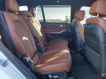 BMW X7 2022 BMW X7 xDrive40I 2022 3.0l 3.0 Benzyna 335KM, zdjęcie 11
