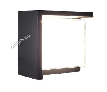 Kinkiet lampa elewacyjna Led na korytarz