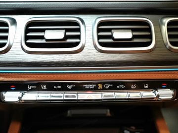 Mercedes GLS X167 SUV Facelifting 3.0 450d 367KM 2025 MERCEDES-BENZ GLS 450 d 4-MATIC AMG Line 3.0 (367KM) 2025, zdjęcie 10