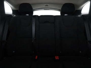 Volvo V40 II Hatchback Facelifting 2.0 D2 120KM 2018 Volvo V40 2.0D Niski przebieg Navi Czujniki, zdjęcie 17