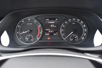 Skoda Octavia IV Liftback 1.5 TSI EVO 150KM 2021 Skoda Octavia SalonPL 1.5TSI 150KM Ambition Czujniki KESSY Kamera SmartLI, zdjęcie 12