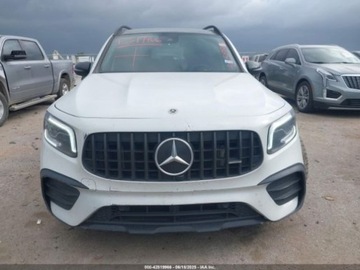 Mercedes GLB 2022 Mercedes-Benz GLB Amg glb 35 4matic Benzyna 2000KM, zdjęcie 1