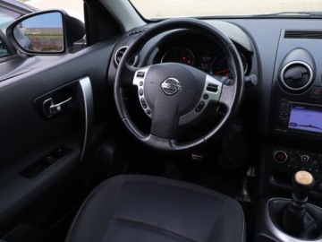 Nissan Qashqai I Crossover 2.0 dCi 150KM 2011 Nissan Qashqai 2.0 dCi, Salon Polska, 4X4, Navi, zdjęcie 6